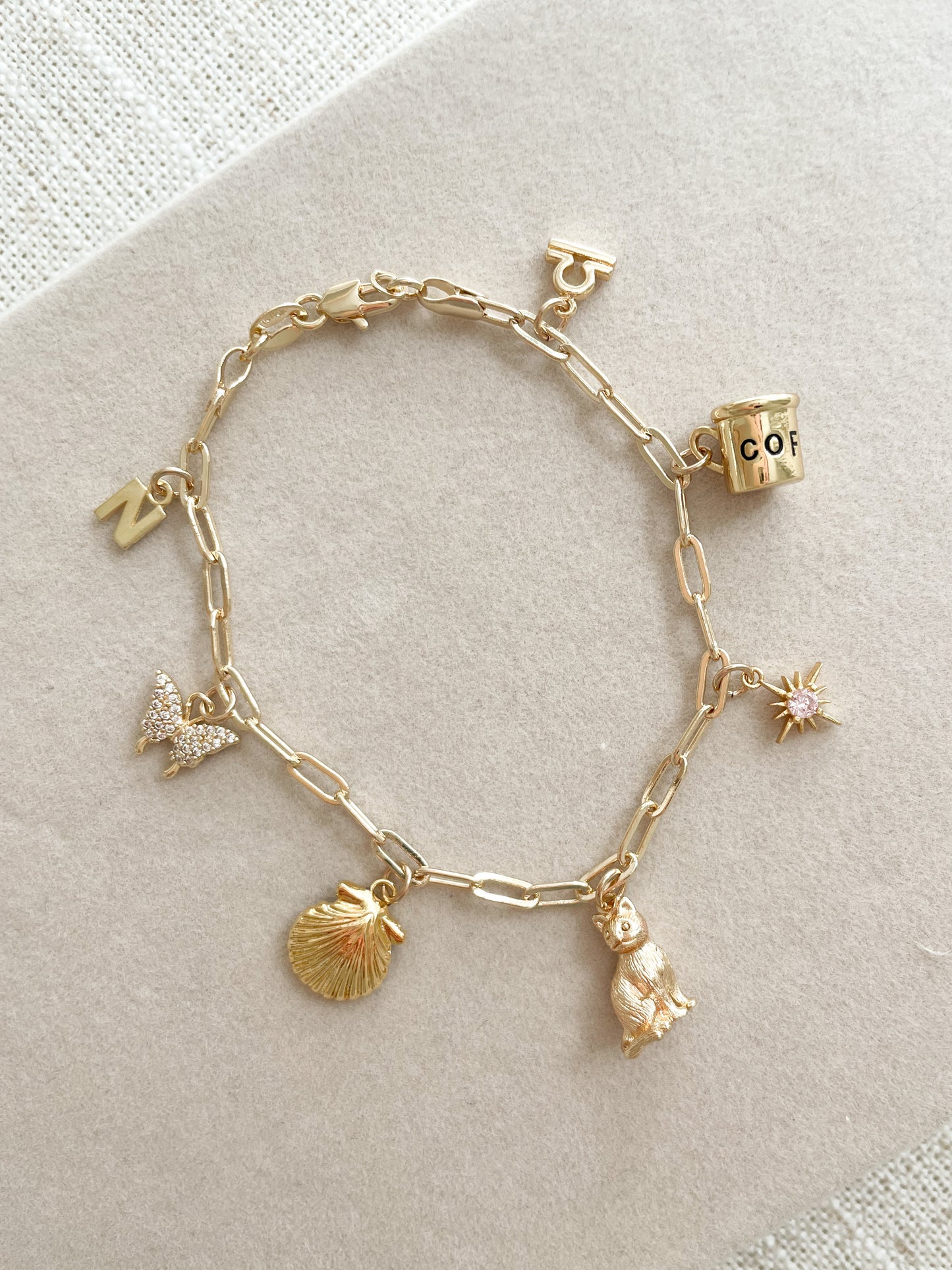 LINK CHARM BRACELET