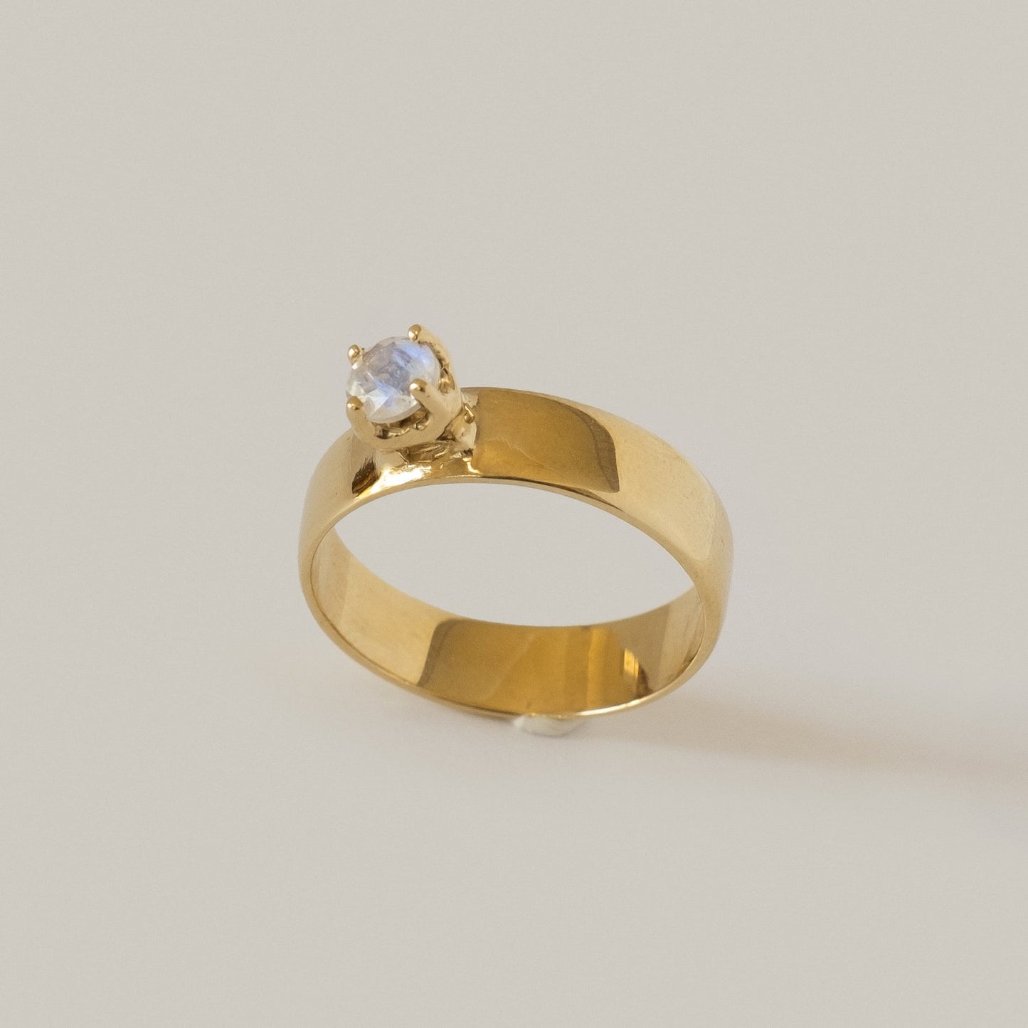 LUCINDA MOONSTONE RING