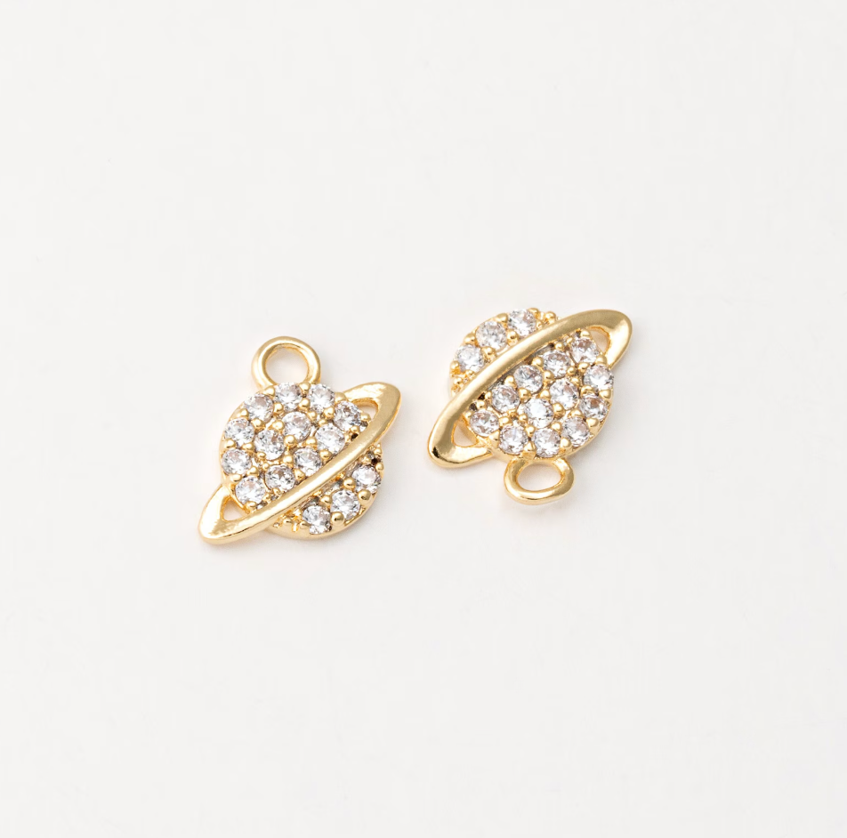 PAVÉ SATURN CHARM
