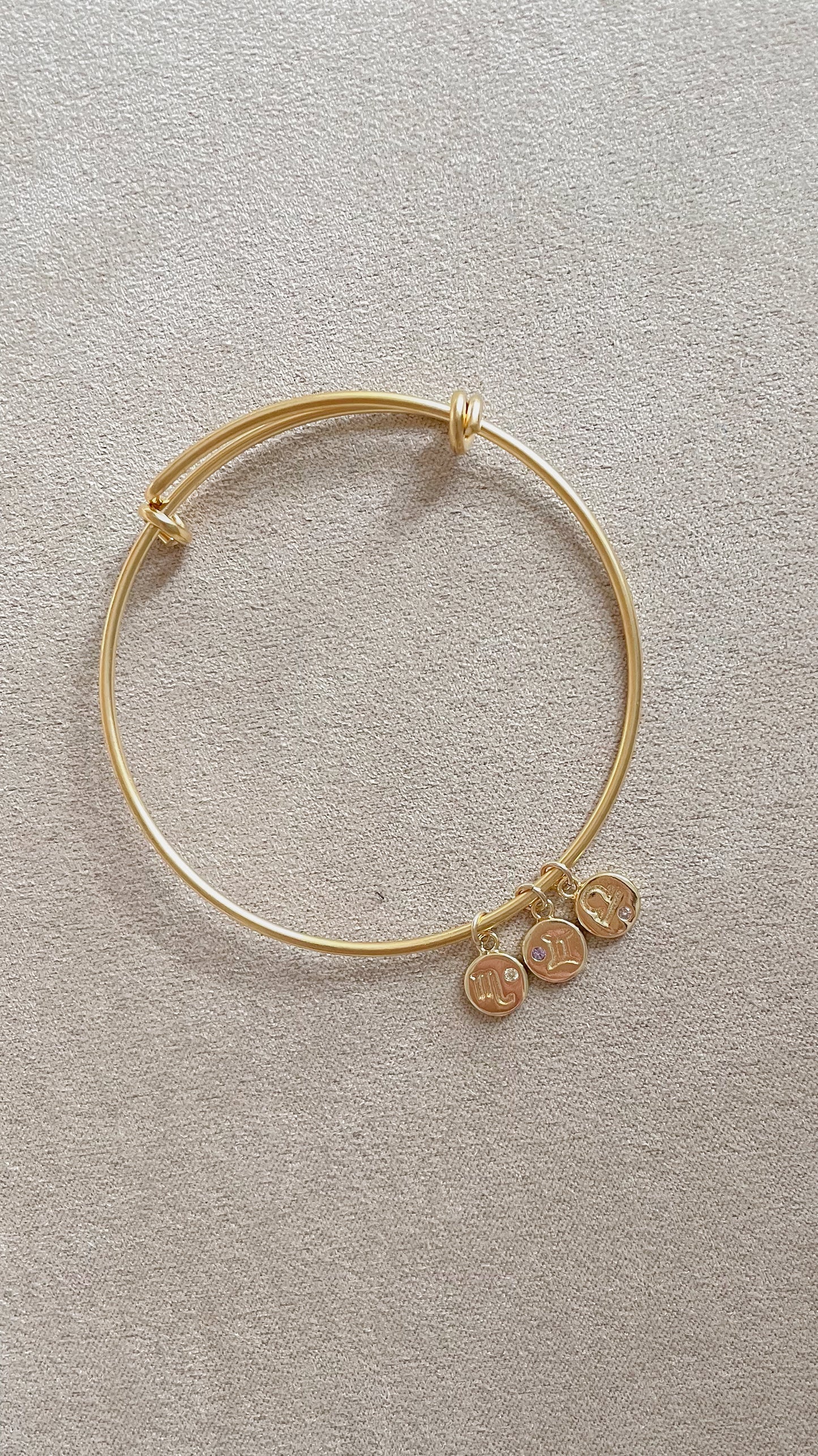 THE CHARM BANGLE