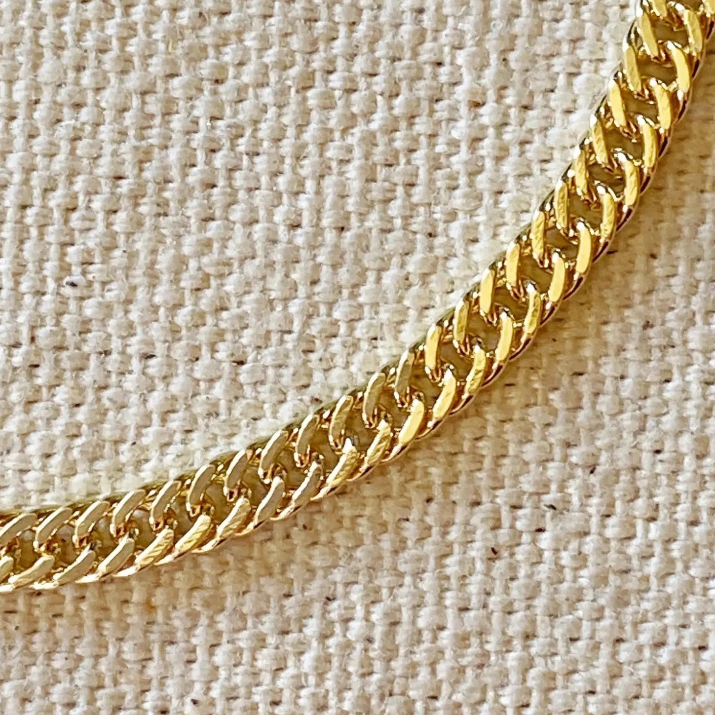 DOUBLE CURB CHAIN BRACELET