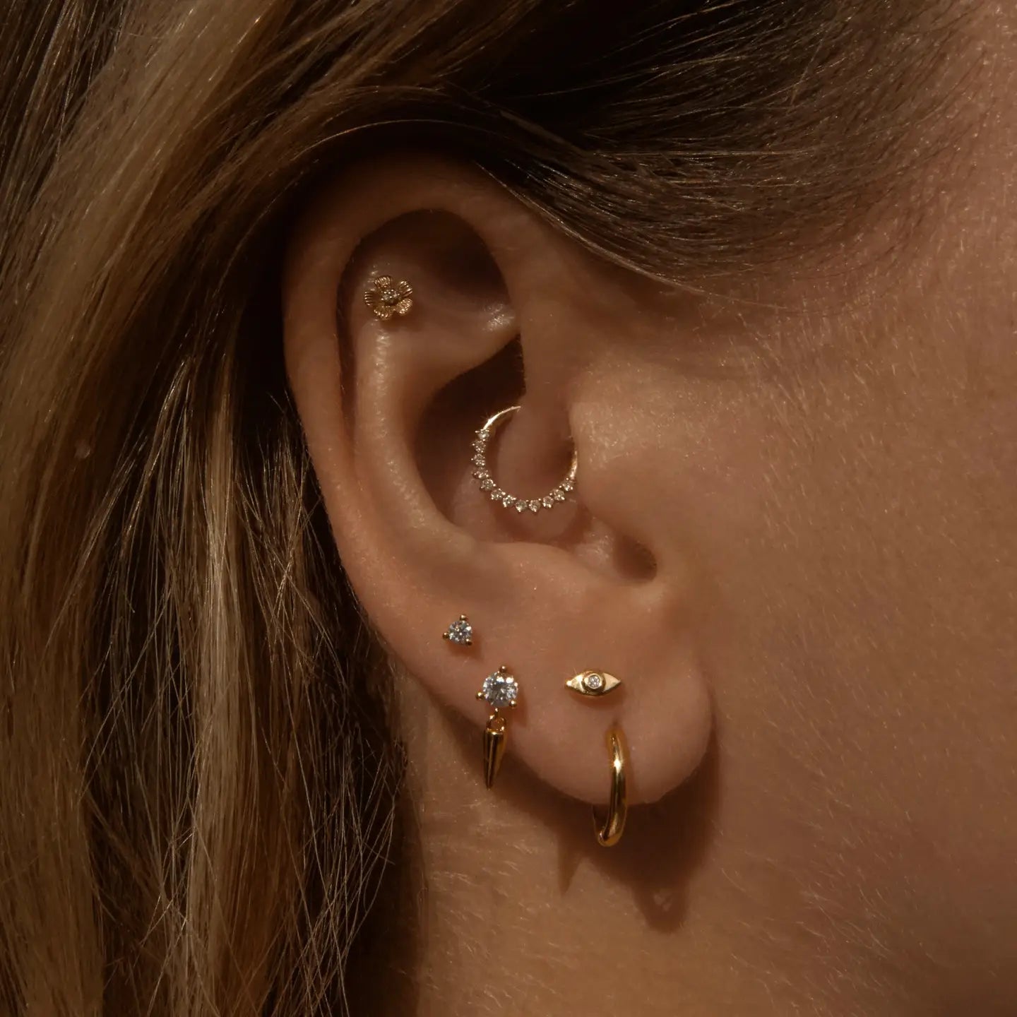 MICRO EVIL EYE STUD