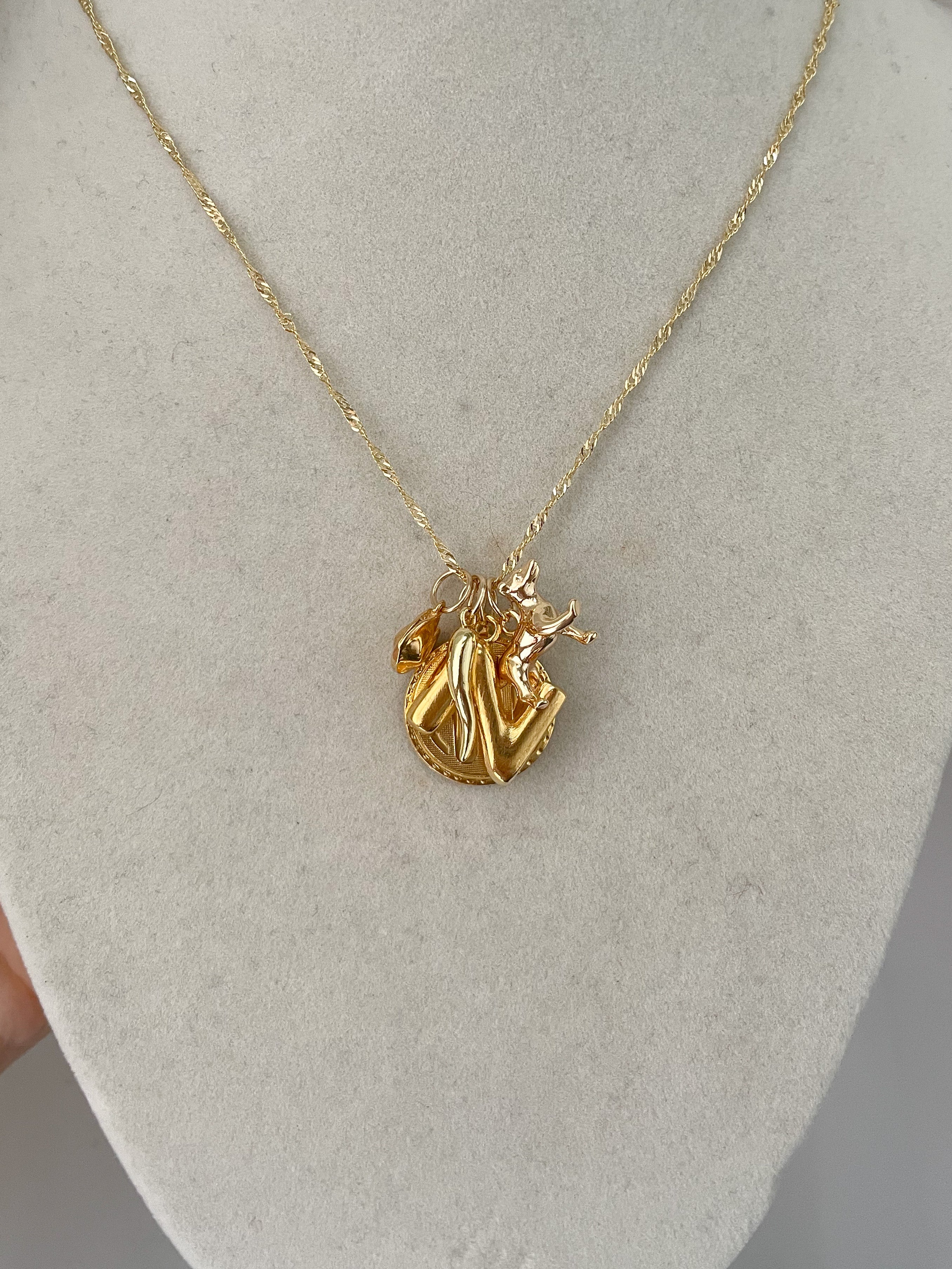 SINGAPORE CHARM NECKLACE