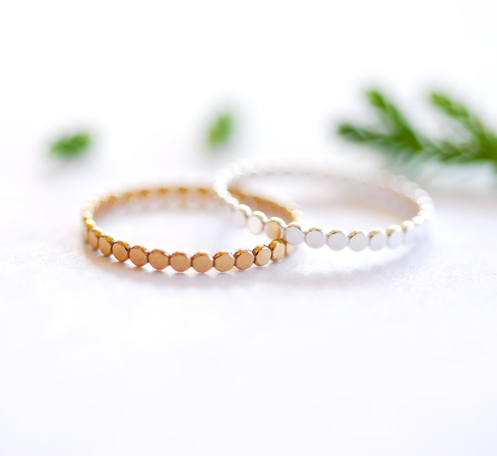 FLAT BEAD STACKING RING