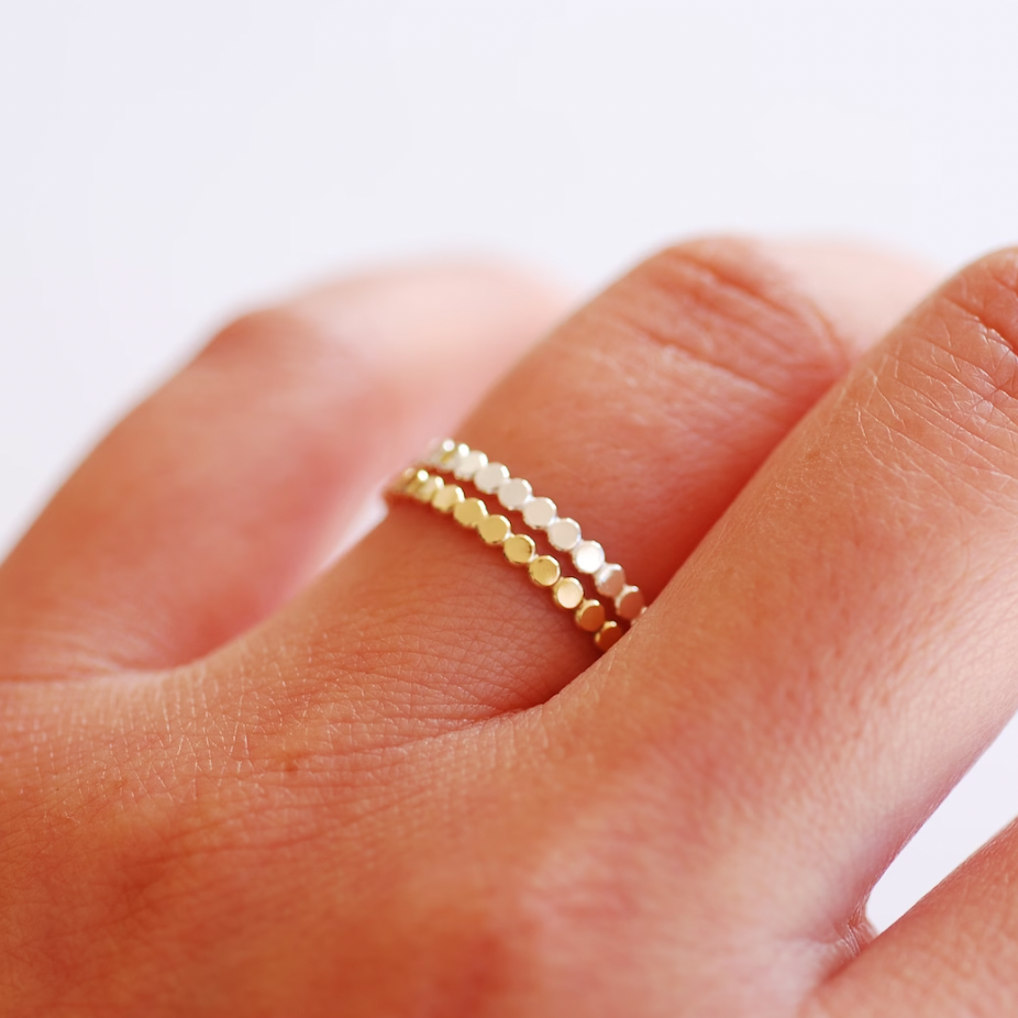 FLAT BEAD STACKING RING