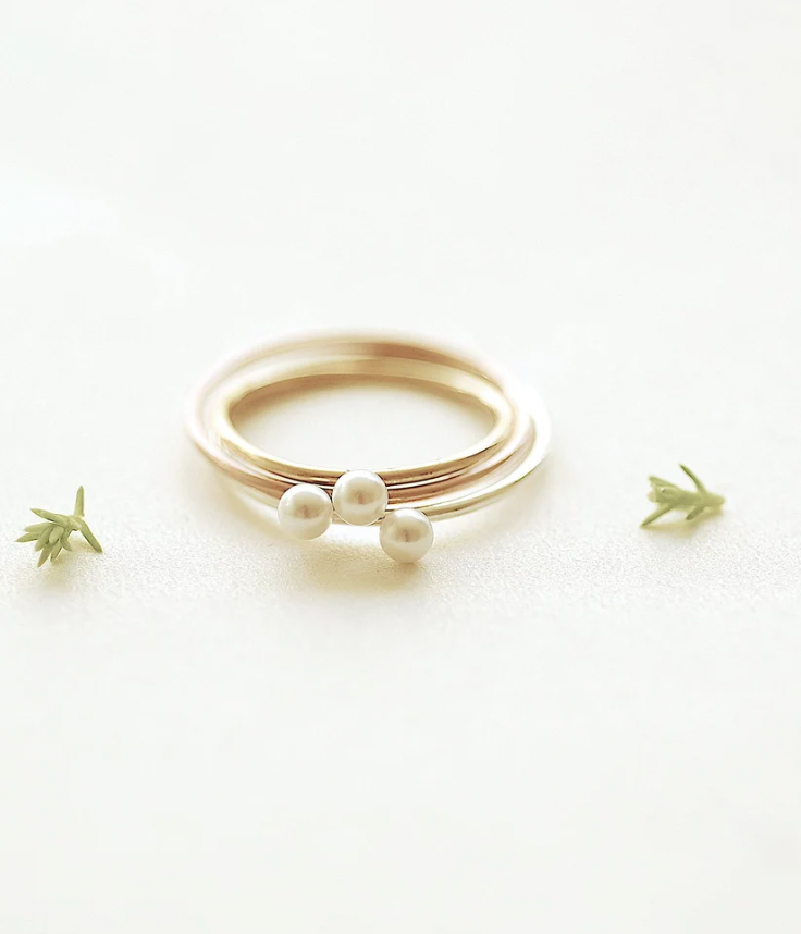 THIN PEARL STACKING RING