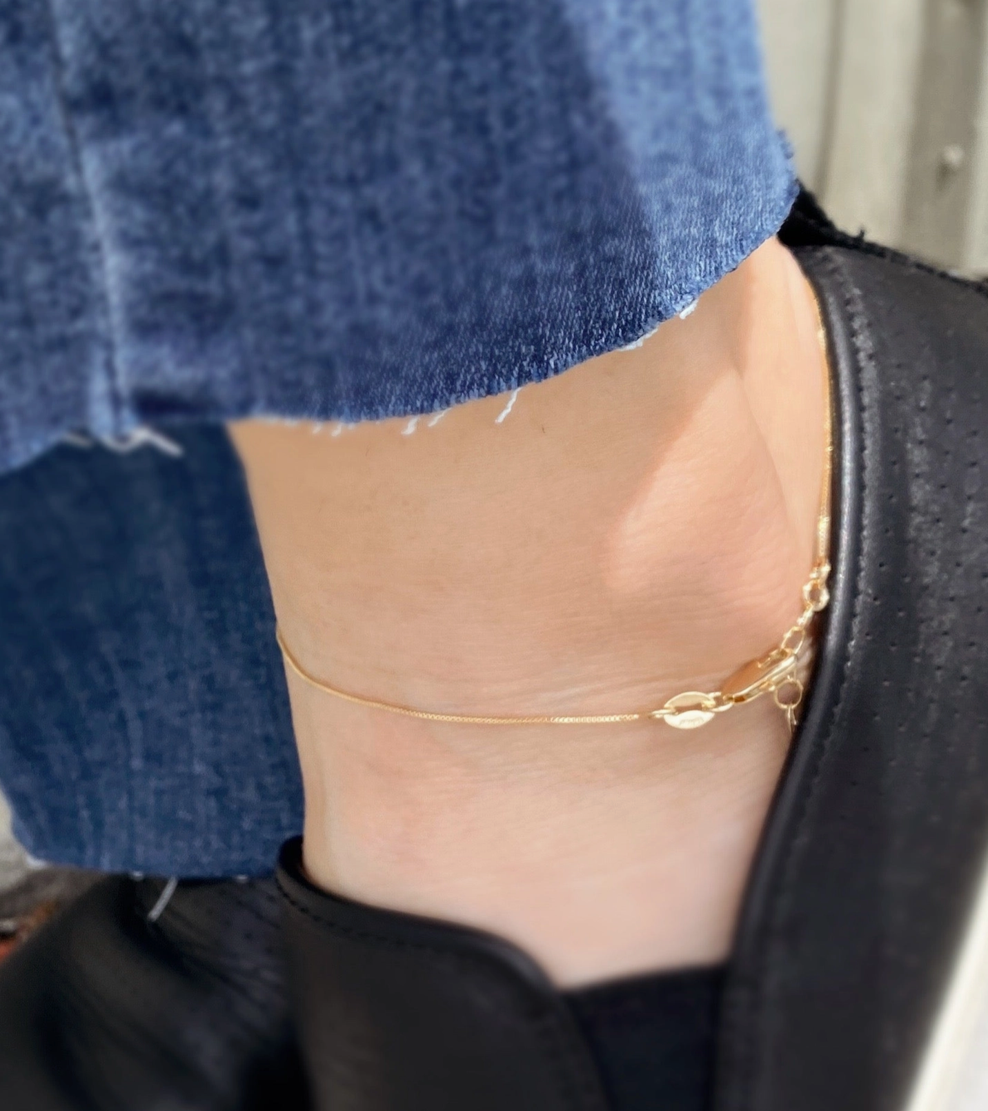 MINIMAL BOX ANKLET