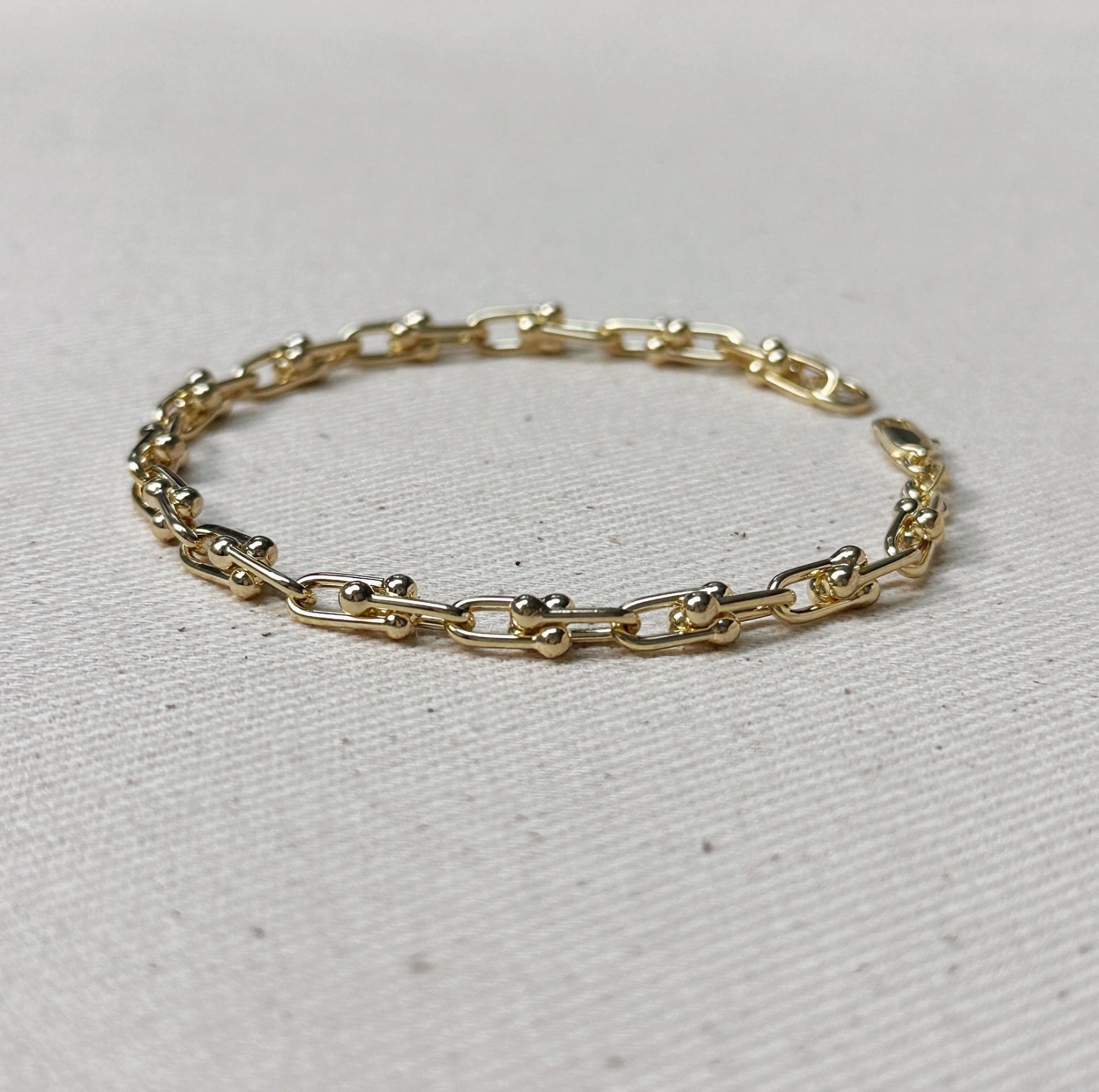 LUXE LINK CHARM BRACELET