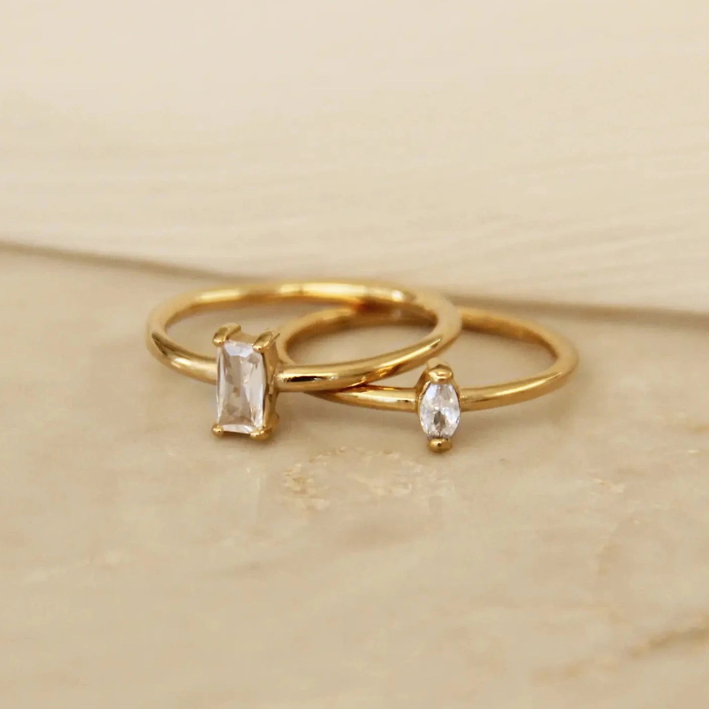 BAGUETTE RING