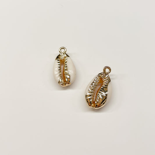 COWRIE SHELL CHARM