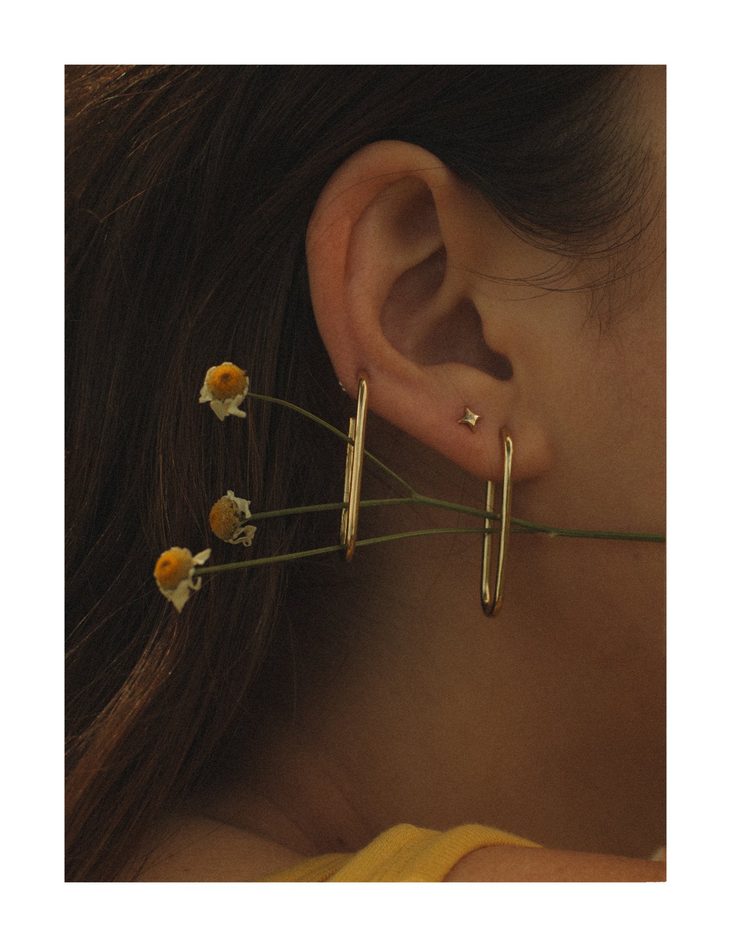 14K GOLD FALLING STAR STUDS